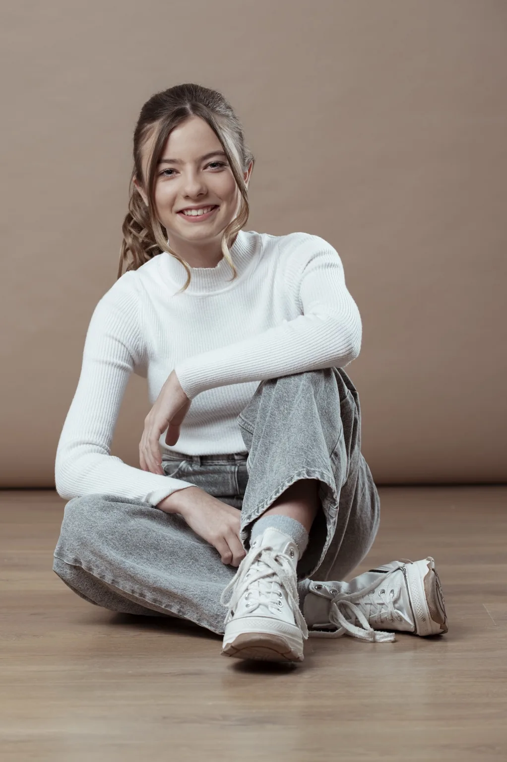 Maeva model casual sitting fashion portrait Valencia