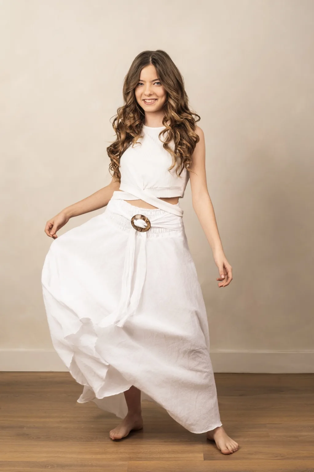 Maeva model white dress fashion portrait Valencia